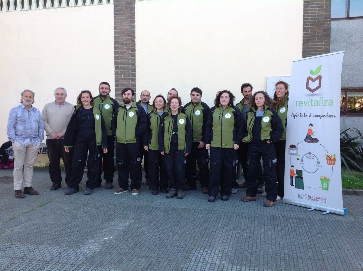 Primeira promoción de mestres composteiros