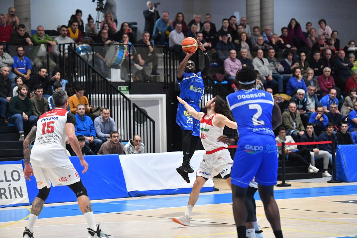 Partido entre Peixe Galego y Granada en A Raña