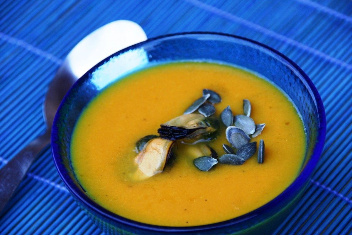 Crema de cabaza con mexillóns