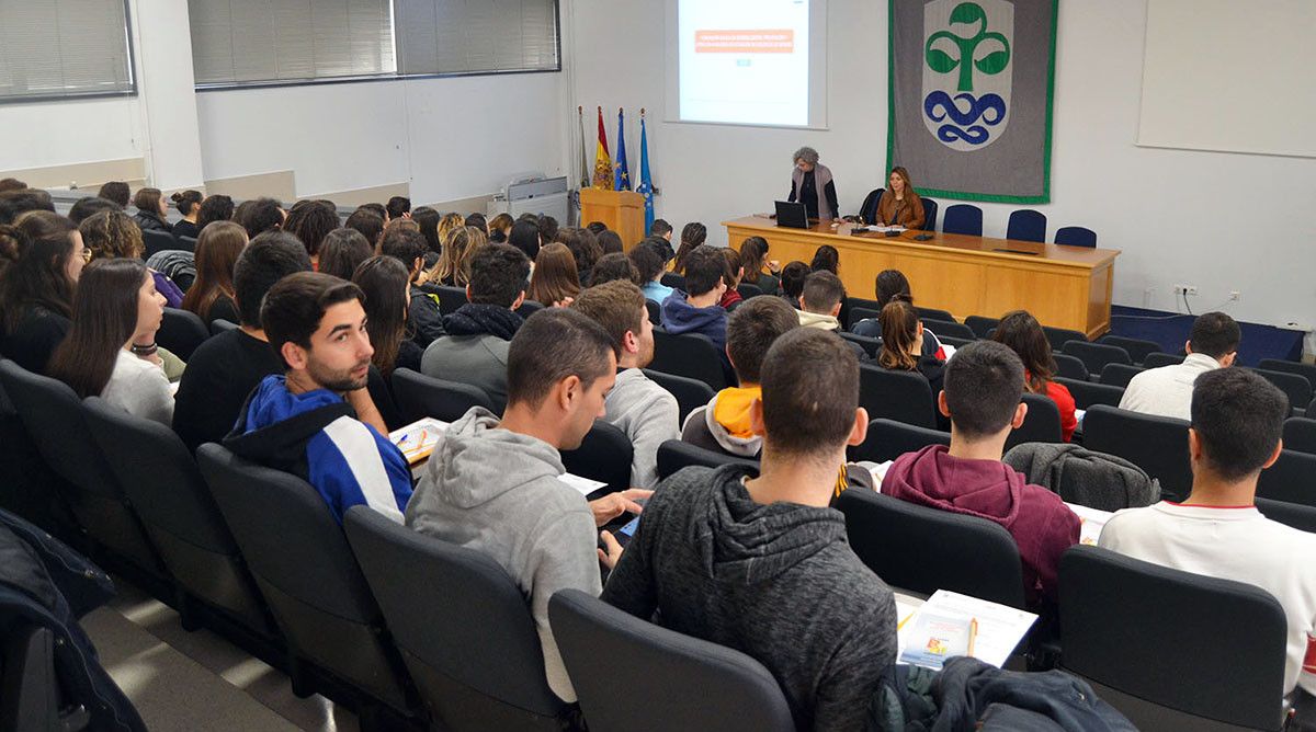 Curso sobre violencia machista na escola de Fisioterapia