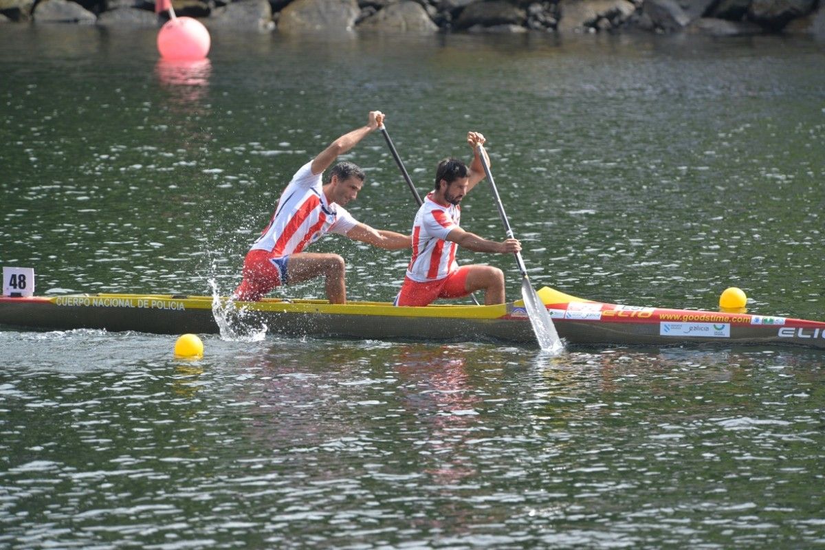 ÿscar Graña y Ramón Ferro en la prueba de C-2 de la Copa España de Maratón