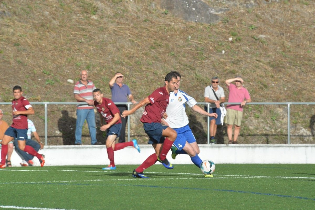 Partido amistoso entre el Marcón y el Pontevedra en O Carrasco