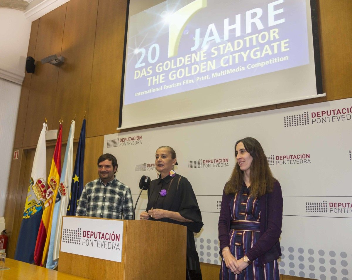 Alberto Baamonde, Carmela Silva e Ana Laura Iglesias, deputada de Turismo
