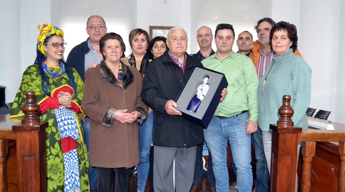 Homenaxe a Agustín Gutiérrez en Bueu