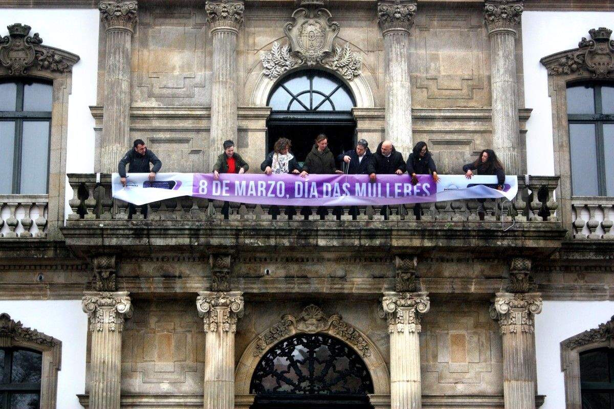 Pancarta 8M Casa Consistorial