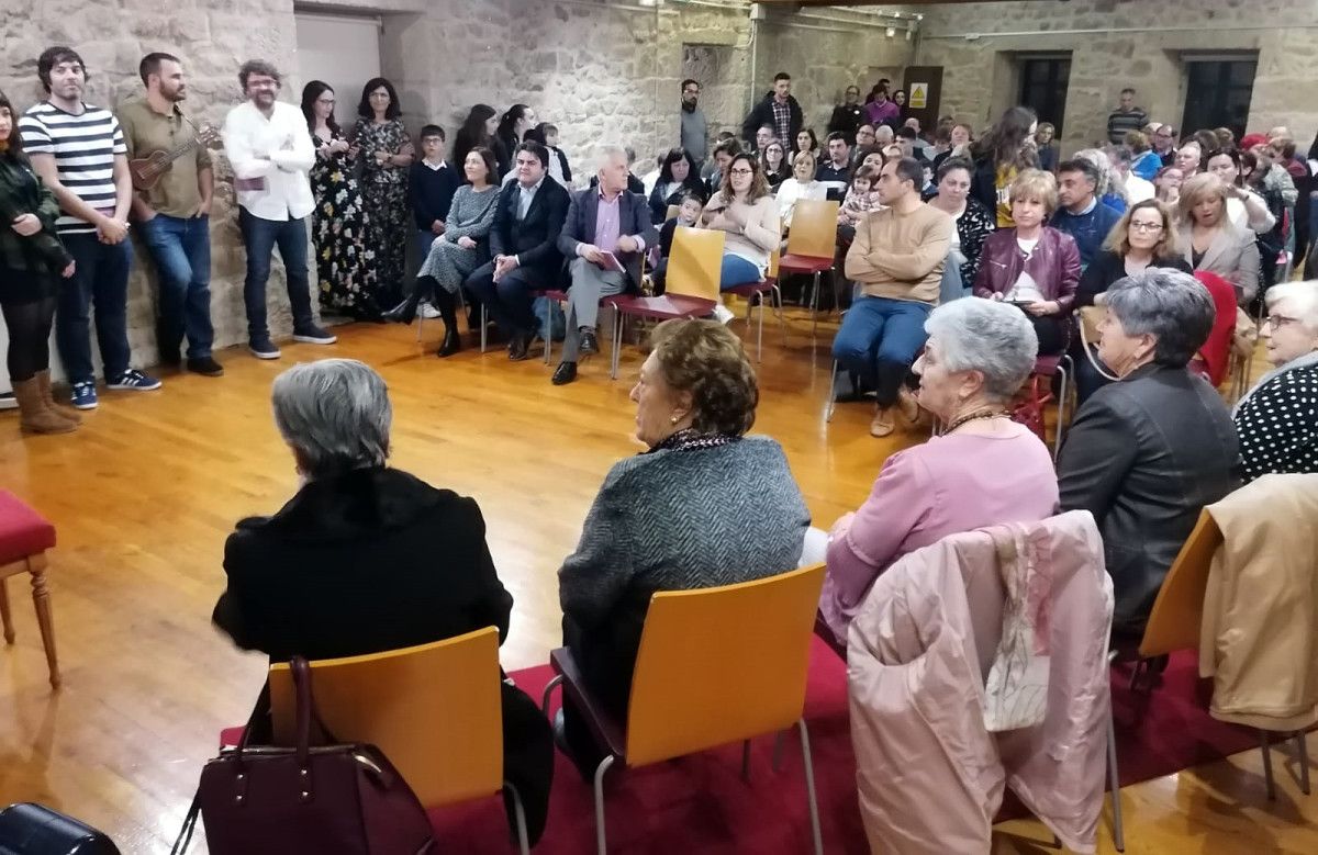 Homenaje a cinco mujeres de Poio con motivo del 8M