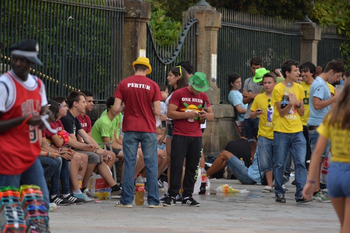 Segundo sábado de 'peñas' no centro histórico