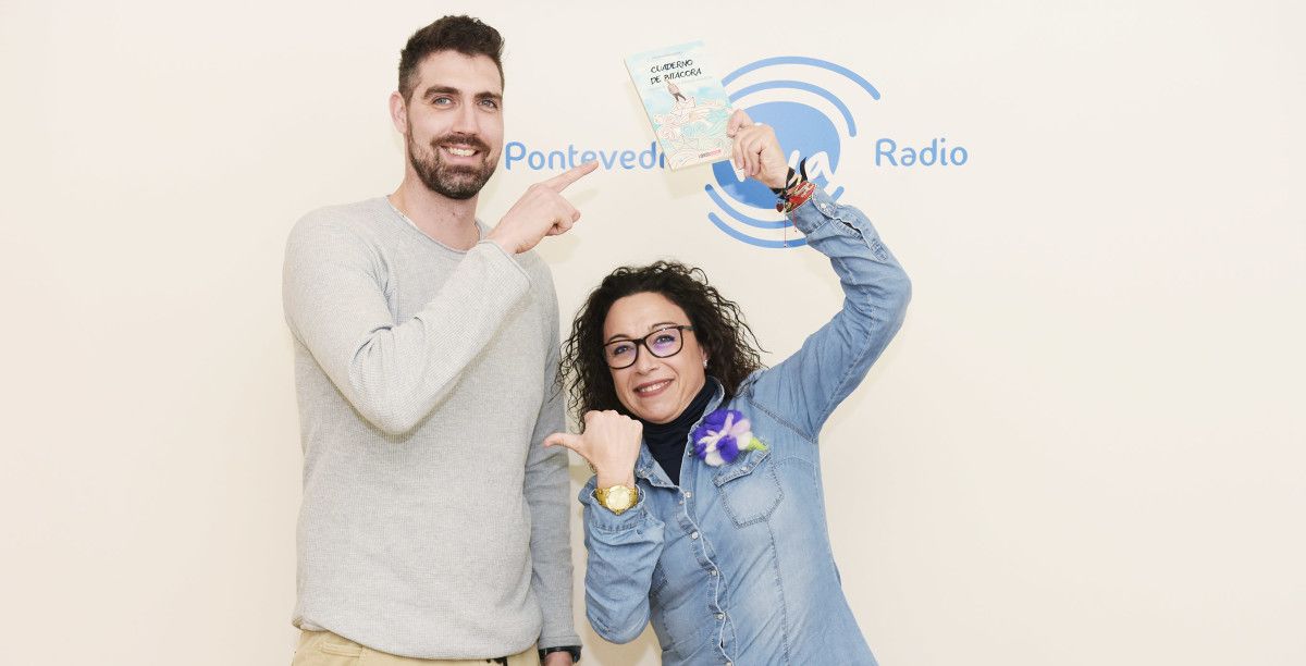 Víctor Efrén Castro preséntanos o seu libro en PontevedraViva Radio