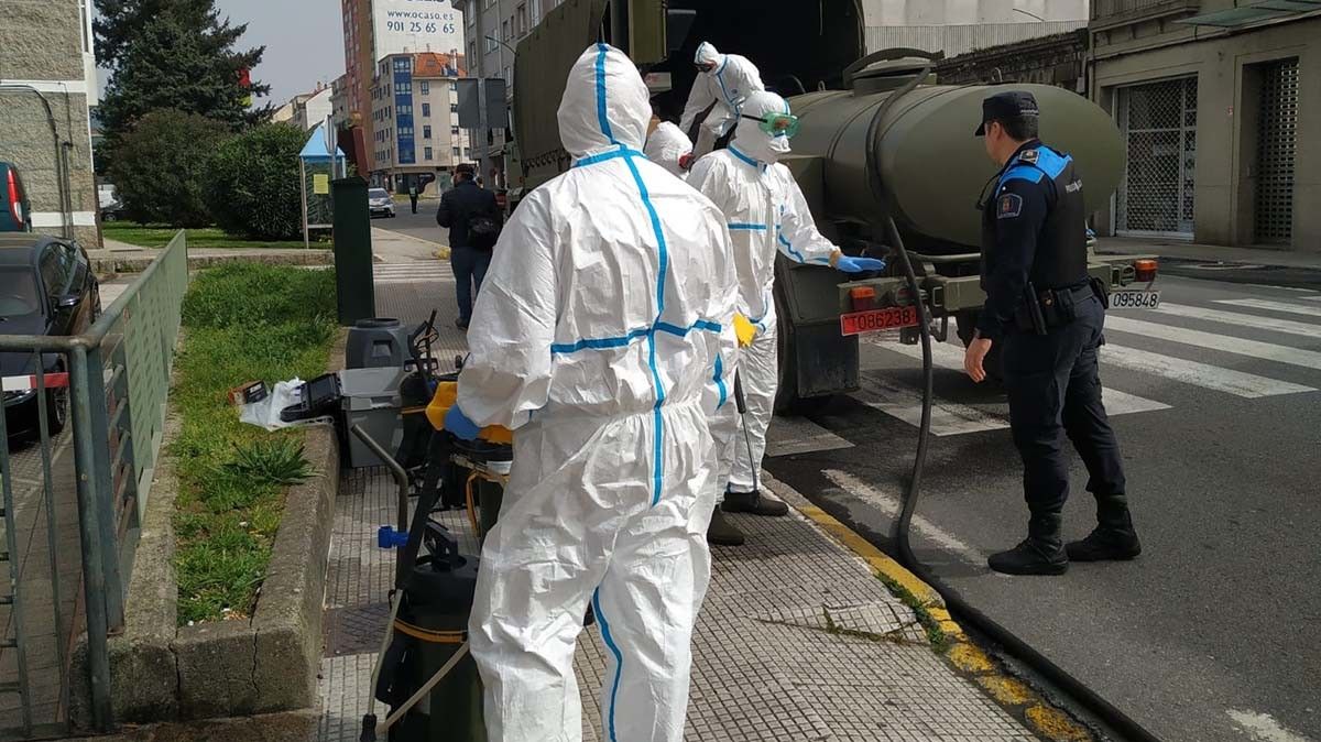 Desinfección do centro de saúde de Vilagarcía