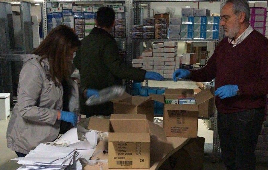 Reparto de lubas e mascarillas desde a delegación da Xunta en Pontevedra