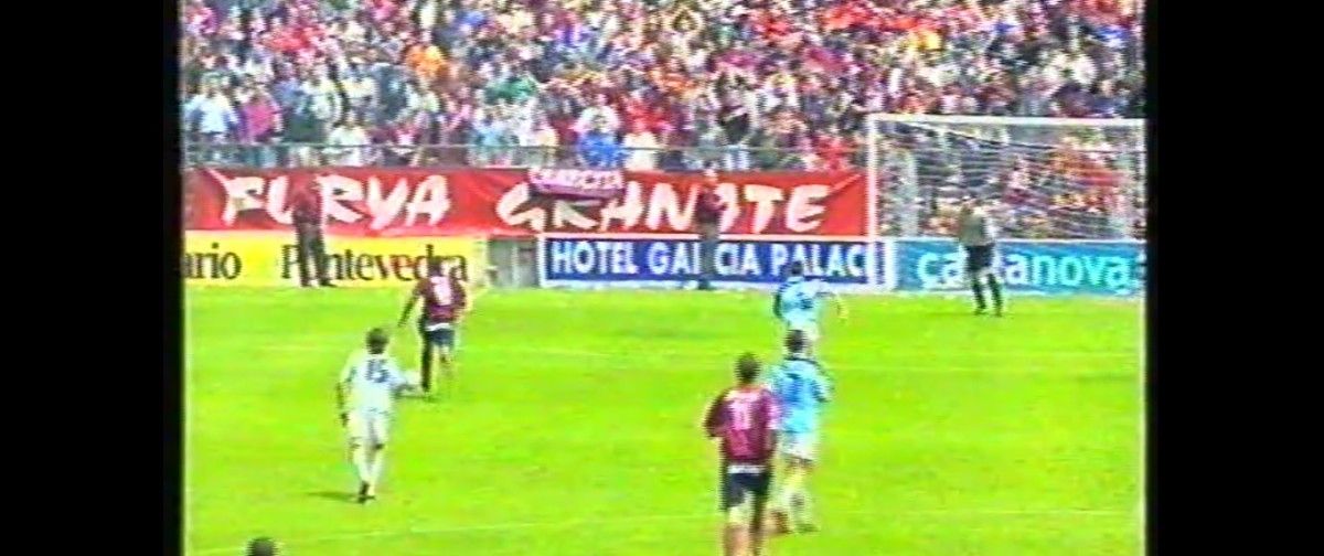 Captura de televisión del partido entre Pontevedra y Celta emitido por Canal + en el año 2005