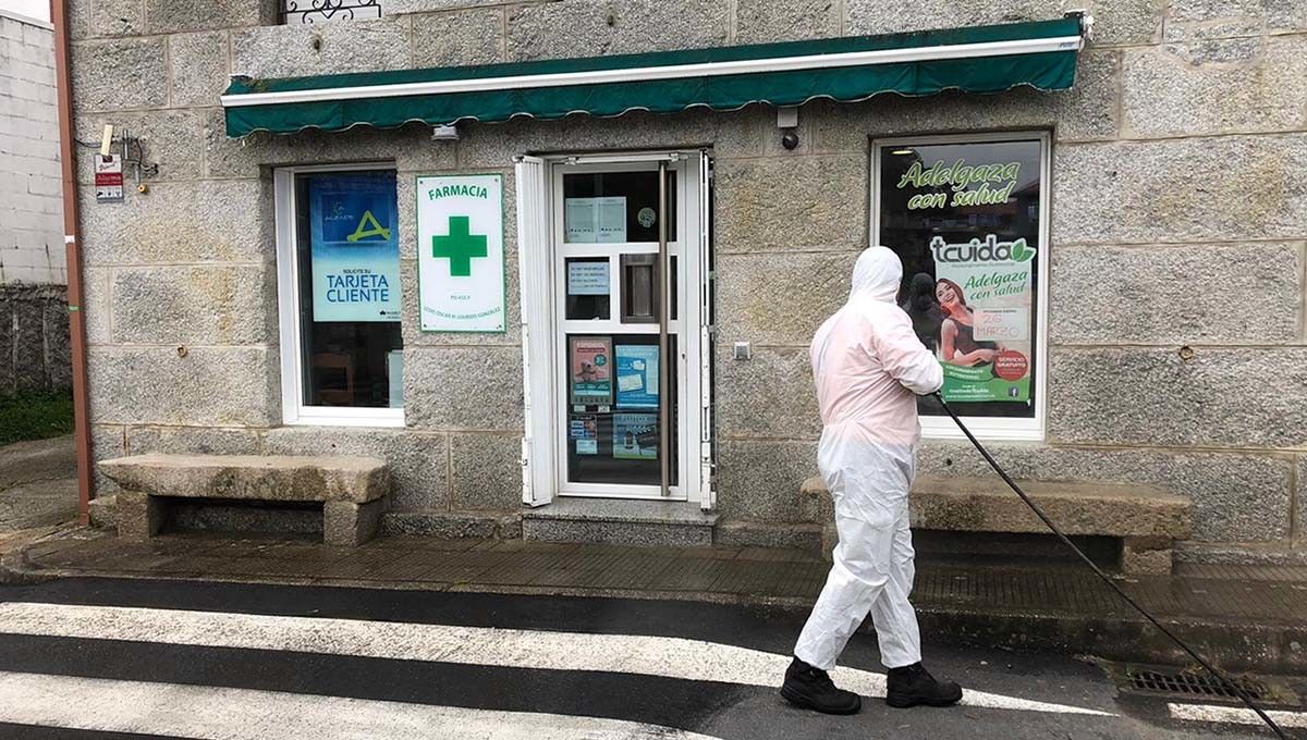 Desinfección de espazos públicos en Moraña
