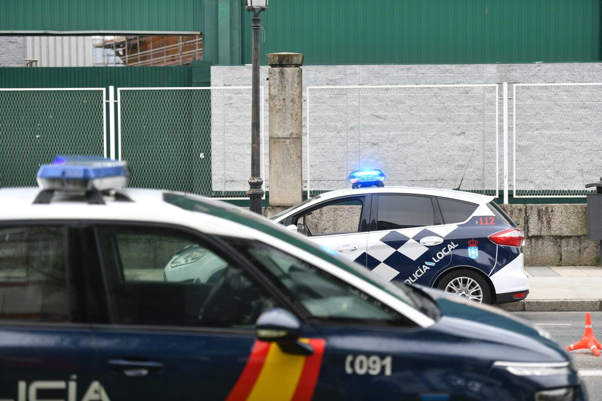 Control da Policía Nacional e a Policía Local de Marín