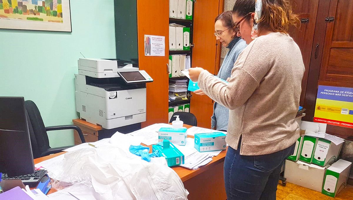 Entrega de material de protección en Moraña