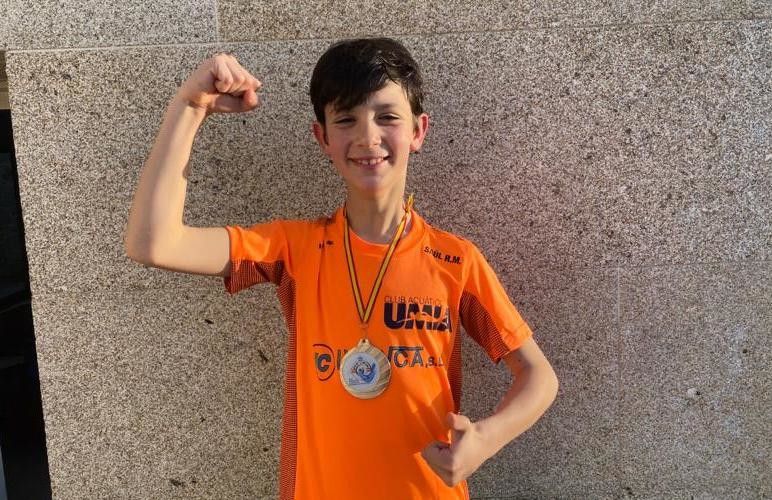 Saúl Rodríguez posando para a campaña #EstaMedallaEsVuestra
