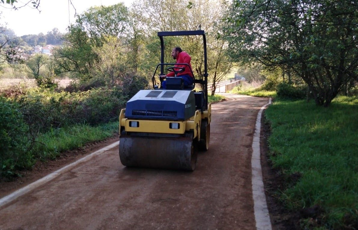 Obras de renovación en las Xunqueiras de Alba