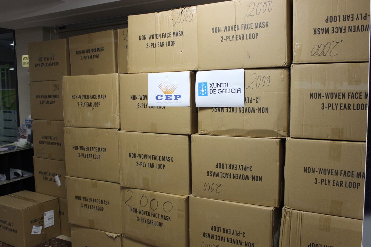 Lotes de las mascarillas que la CEP está distribuyendo entre empresas de la provincia