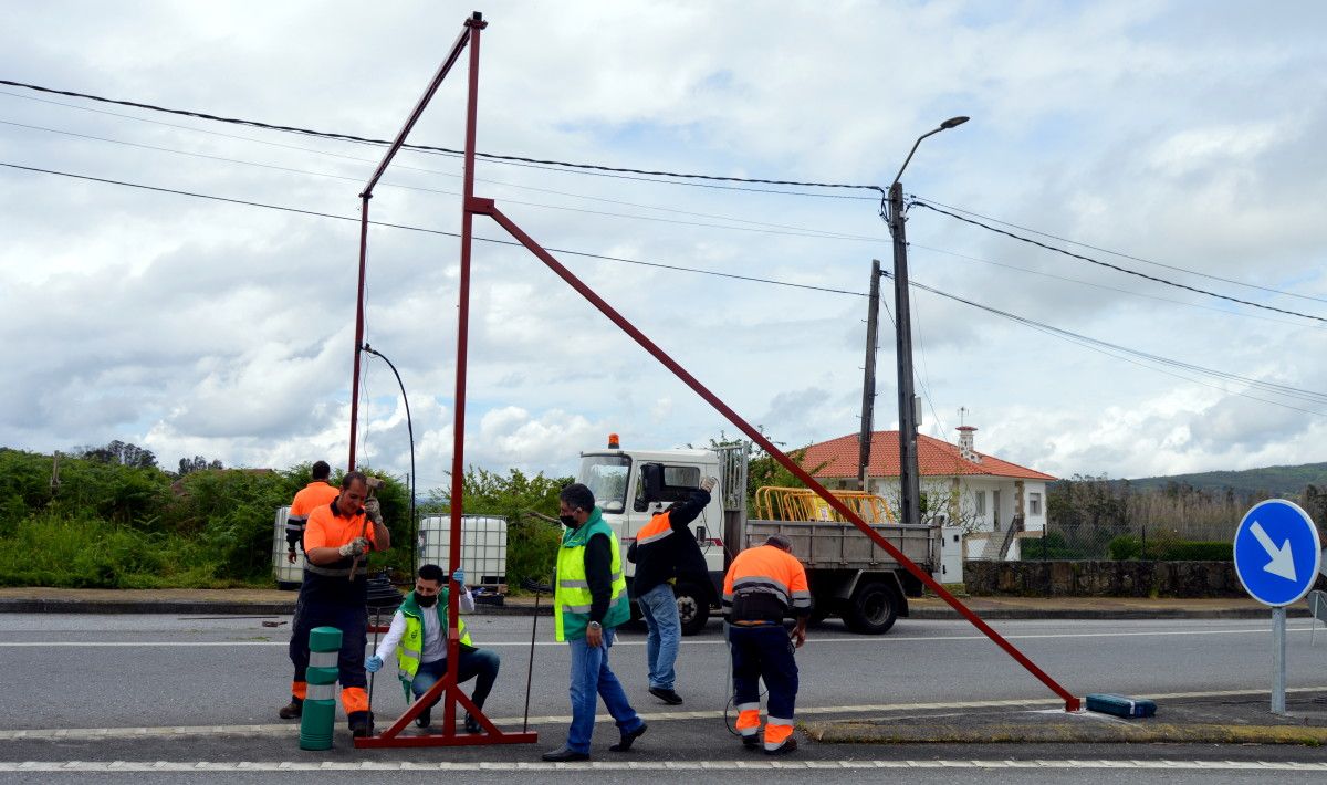 Instalación del arco desinfectante para vehículos