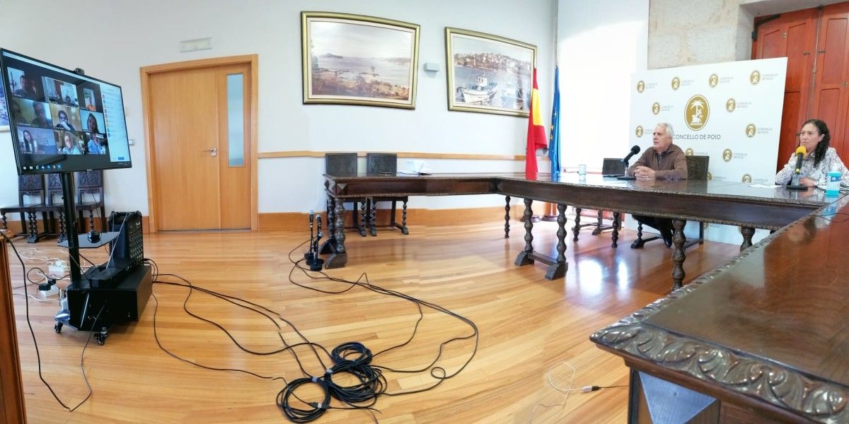 Poio informa ao sector hostaleiro da nova normativa temporal
