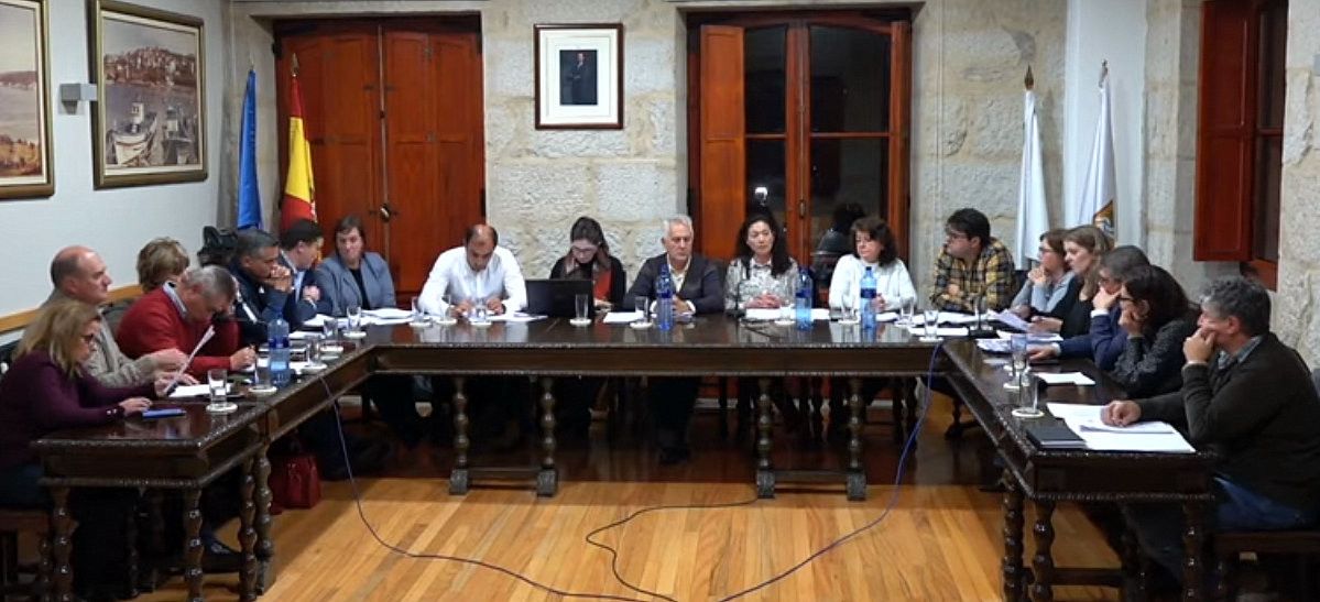 Pleno da corporación de Poio