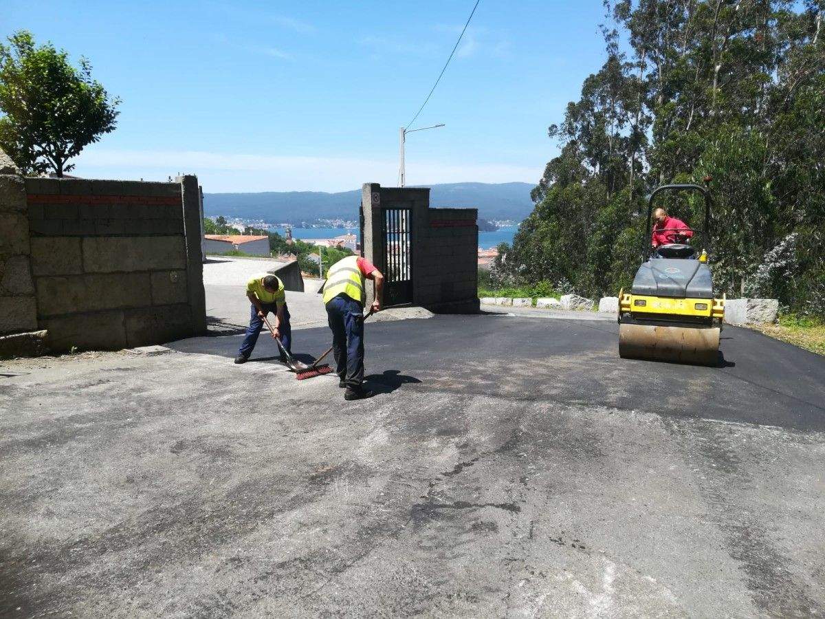 Pavimentación de viais en Marín