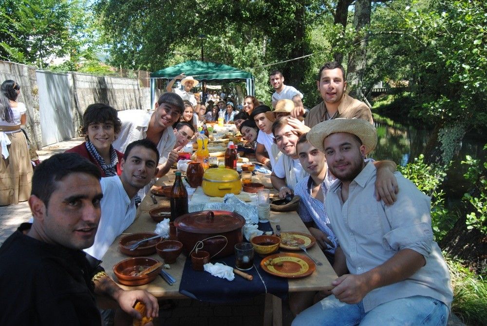 Xantares particulares en la Festa da Batalla de Ponte Caldelas