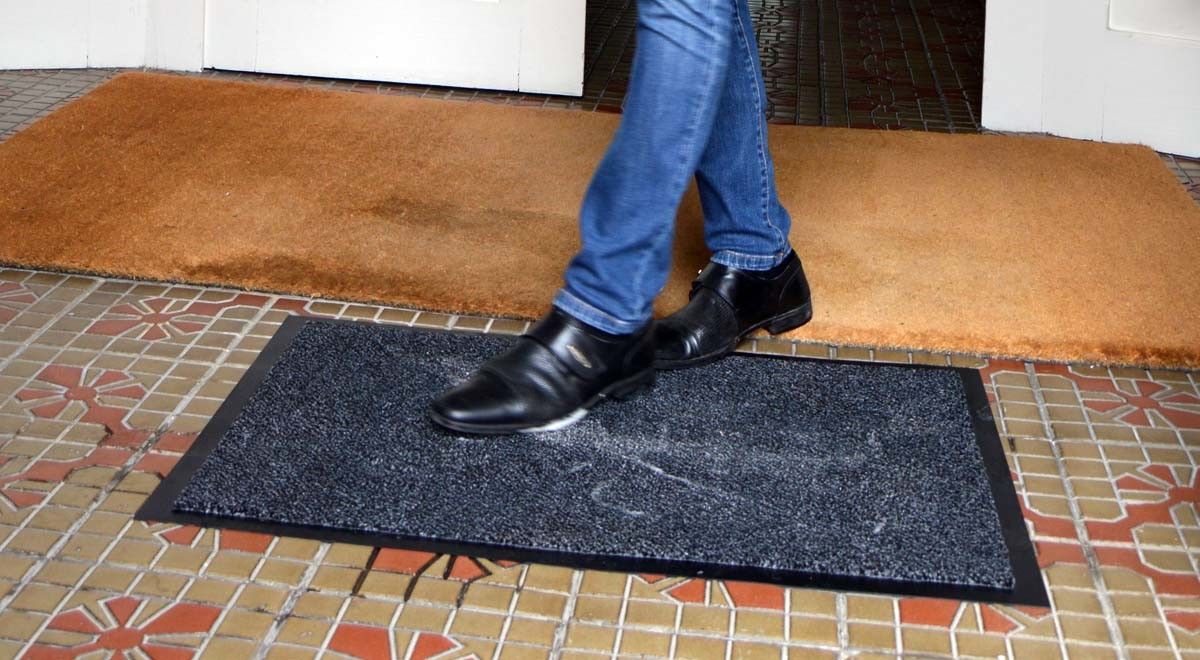 Alfombras desinfectantes en Ponte Caldelas