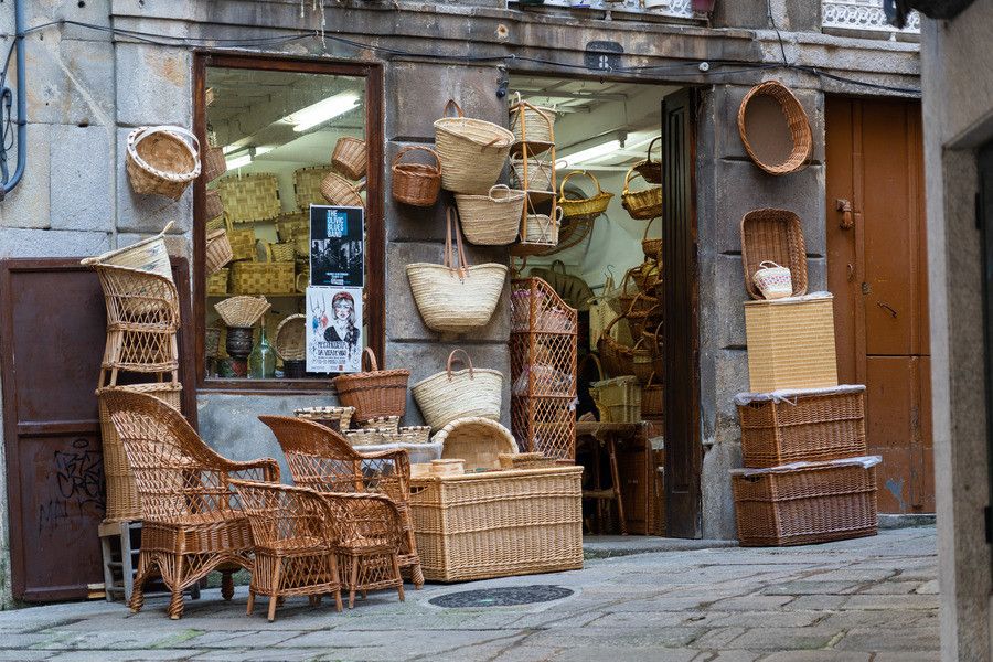 Tienda tradicional cestera