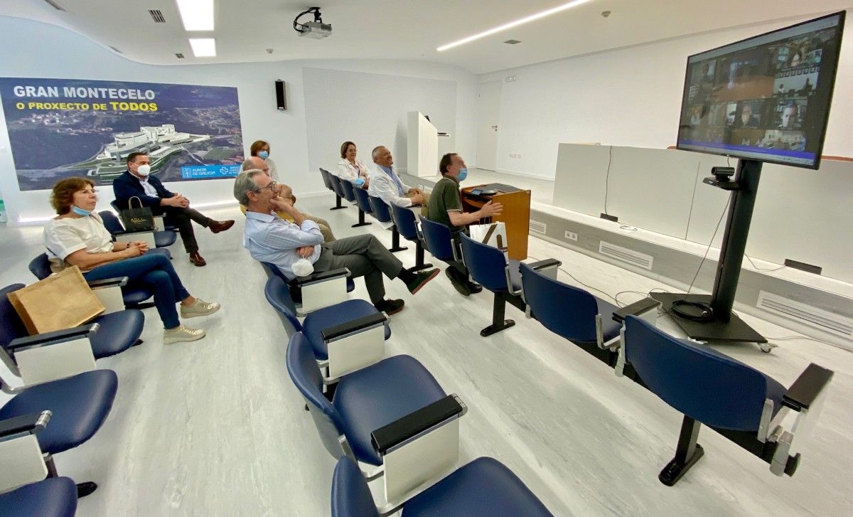 Videoconferencia celebrada en el Hospital Provincial de Pontevedra