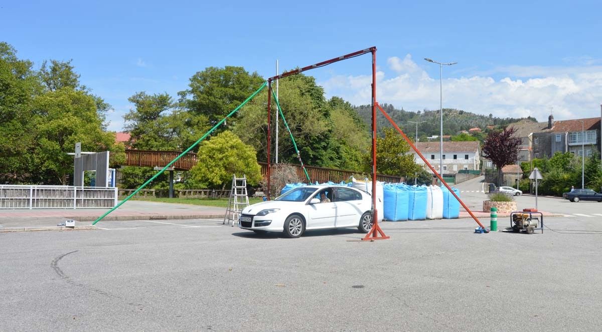 Arco desinfectante recolocado en Chan da Barcia