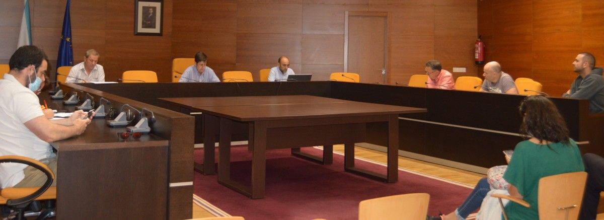 Mesa de negociación entre o Concello de Sanxenxo e a Policía Local