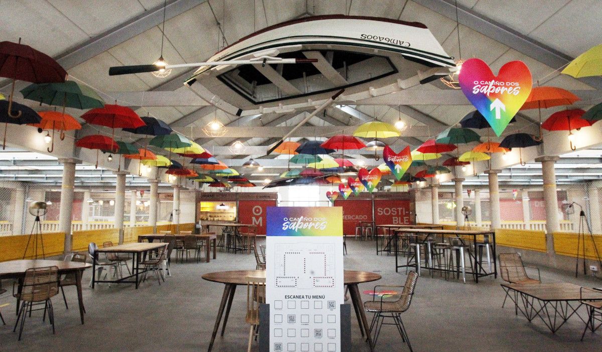 O espazo gastronómico do Mercado volve á actividade despois de tres meses de peche polo coronavirus