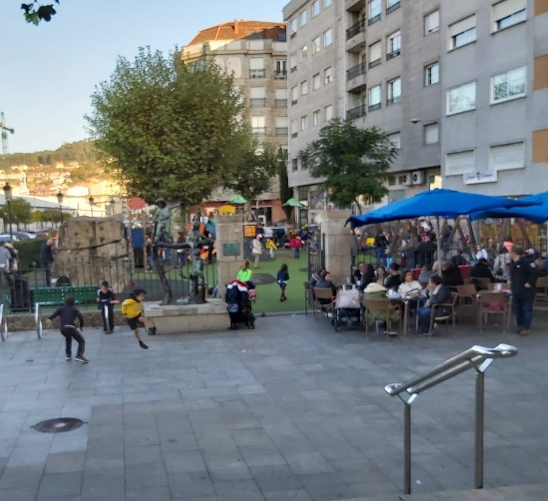 El PSOE de Marín denuncia que el Concello incumple la ley en la reapertura de los parques infantiles