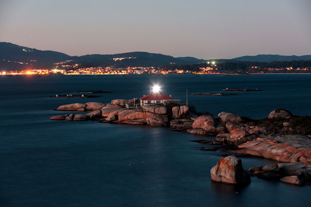 Faro de Punta Cabalo