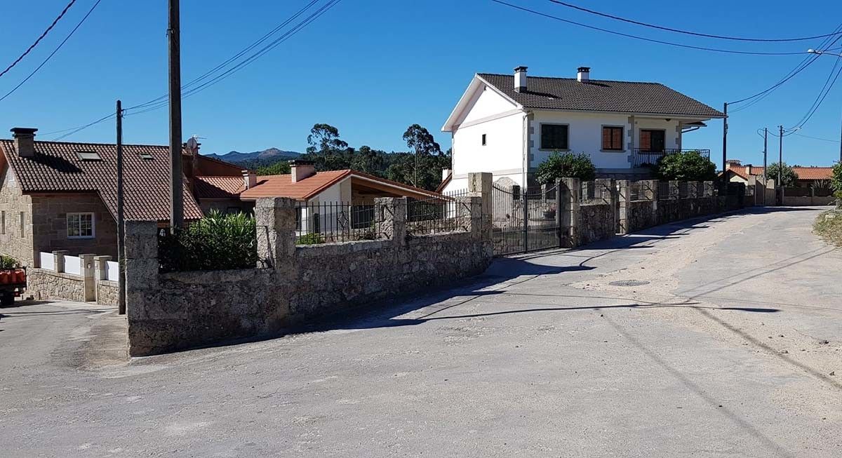 Zona de Xeve na que xa se instalou o saneamento