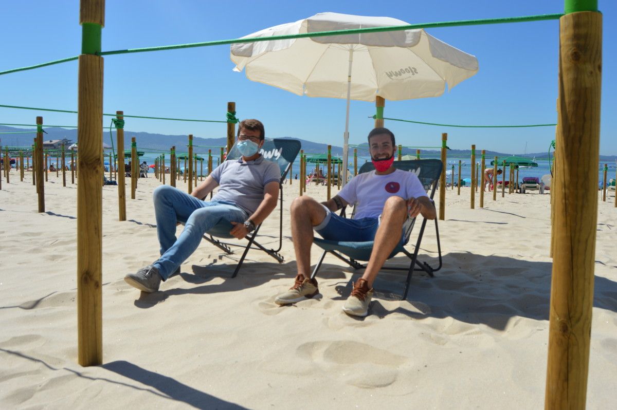 Plan piloto de aluguer de cadeiras e antucas no Paseo de Silgar