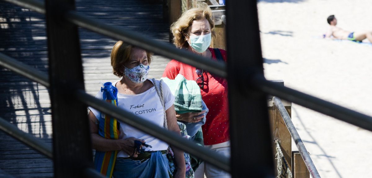 Bañistas en playas de Marín el sábado 18 de julio