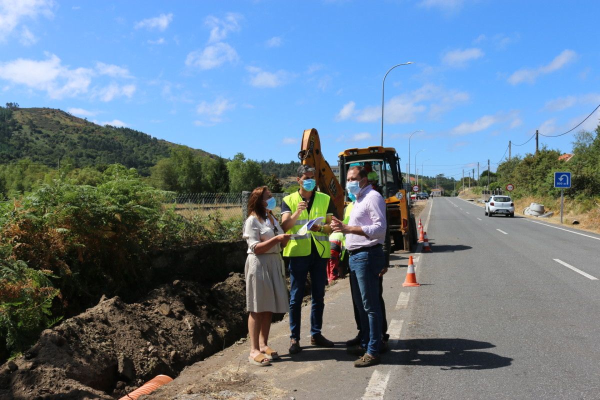 Visita ás obras dunha nova senda peonil en Cerdedo-Cotobade