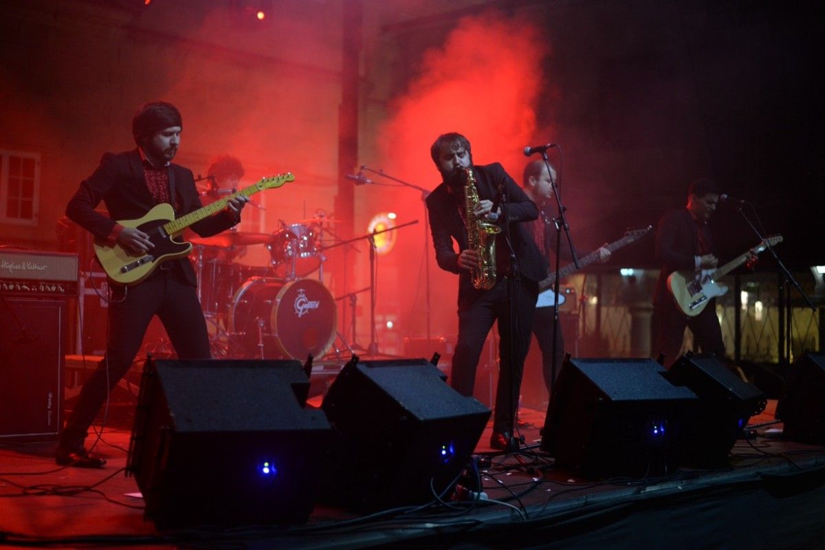 Familia Caamagno na segunda edición do festival Brinca na Praza