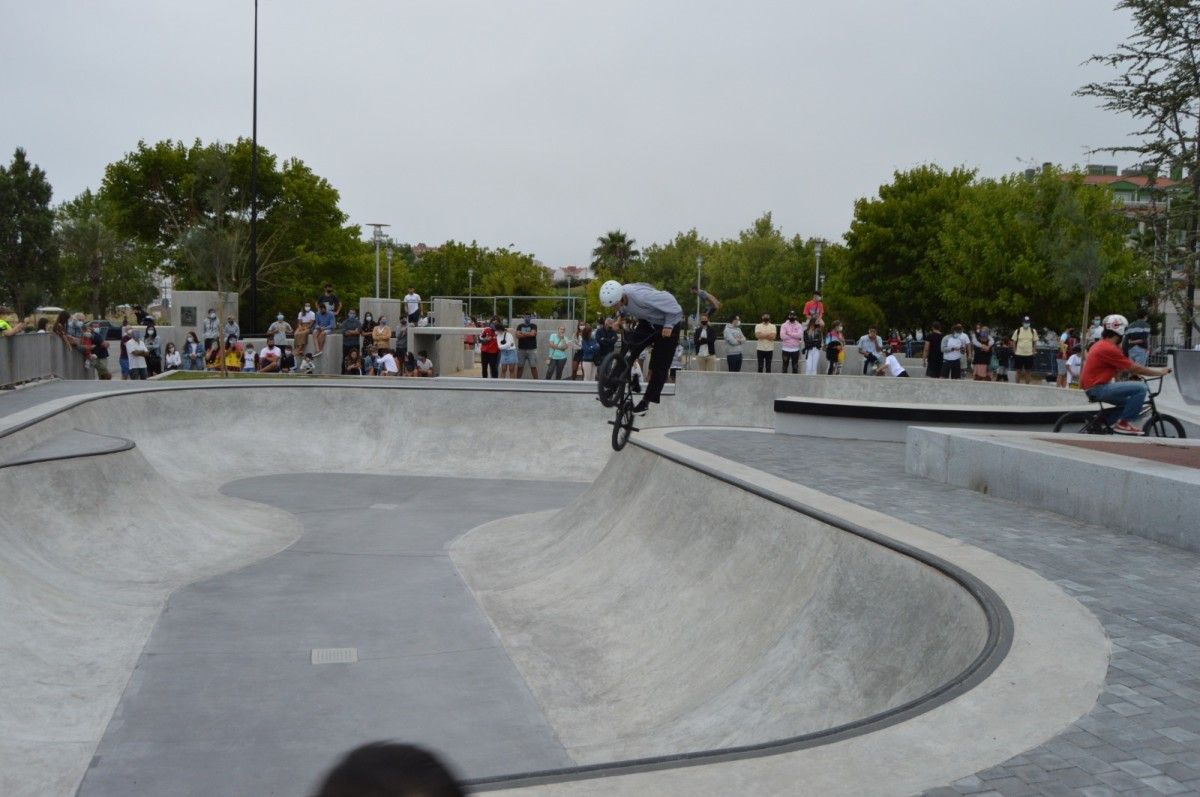 Portonovo estrea a pista de skate 