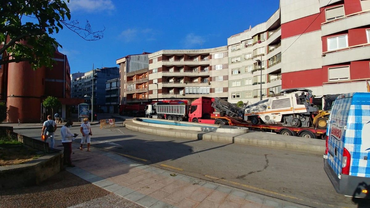 Obras de pavimentación na rúa Ezequiel Massoni de Marín