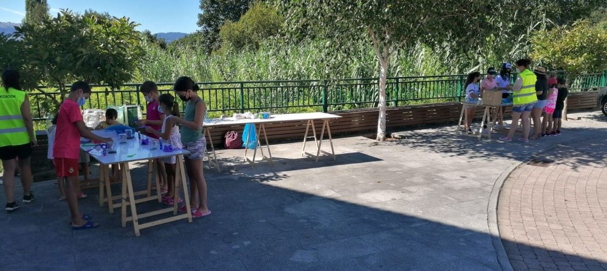 Obradoiro de Manualidades en espazos abertos