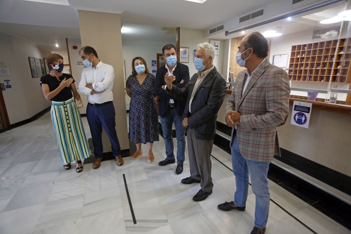 Visita del conselleiro de turismo, Román Rodríguez