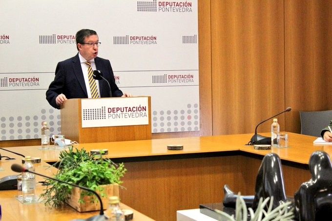O deputado Carlos López Font detalla os programas da Deputación enmarcados na Axenda Europea 2030