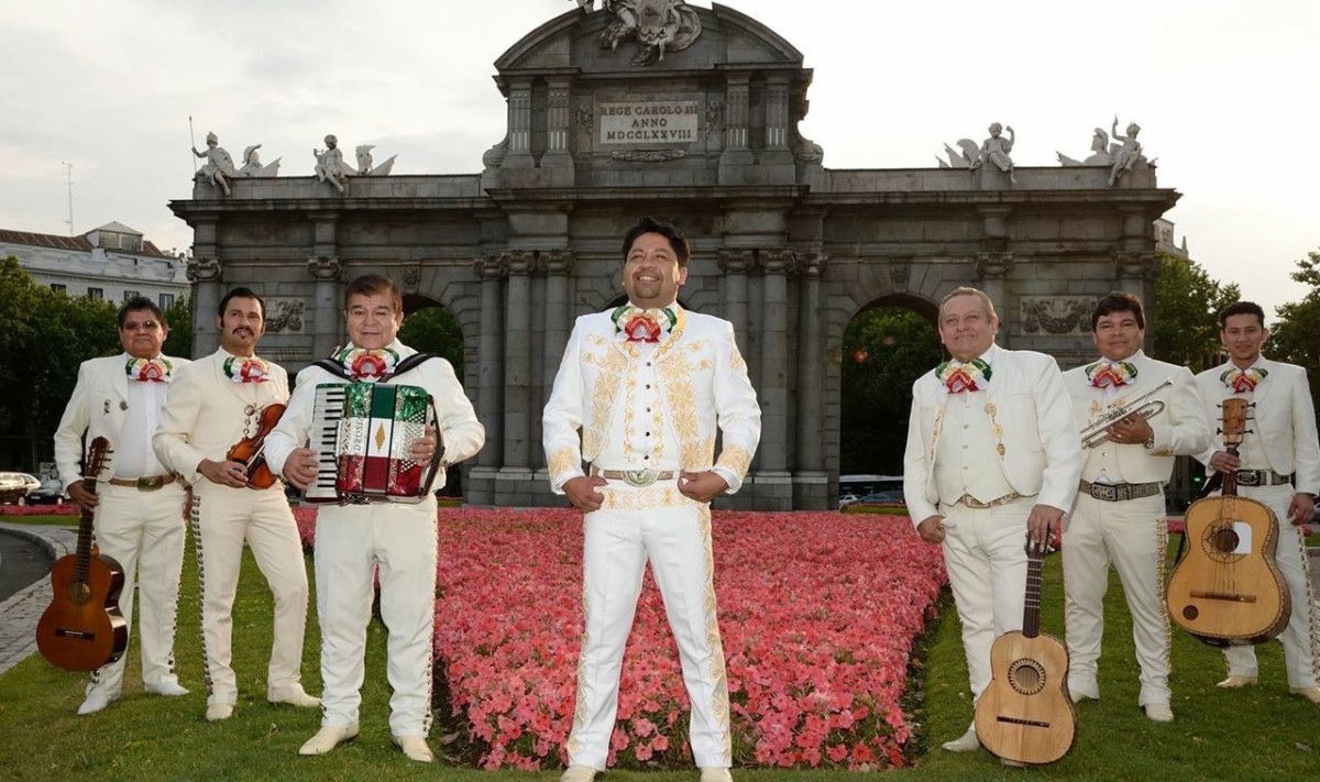 Este jueves 27 la Alameda acogerá la actuación de los Mariachis de Leonardo Flores
