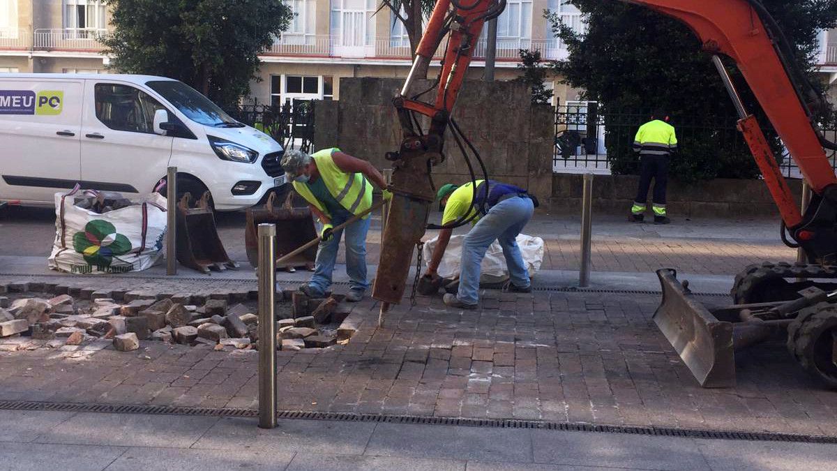 Obras nos accesos ao colexio Álvarez Limeses