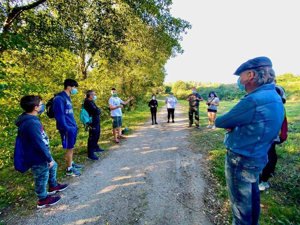 Os veciños de Caldas participan nunha andaina divulgativa