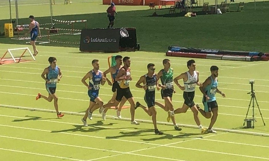 Carlos Porto competindo en 1500ml 
