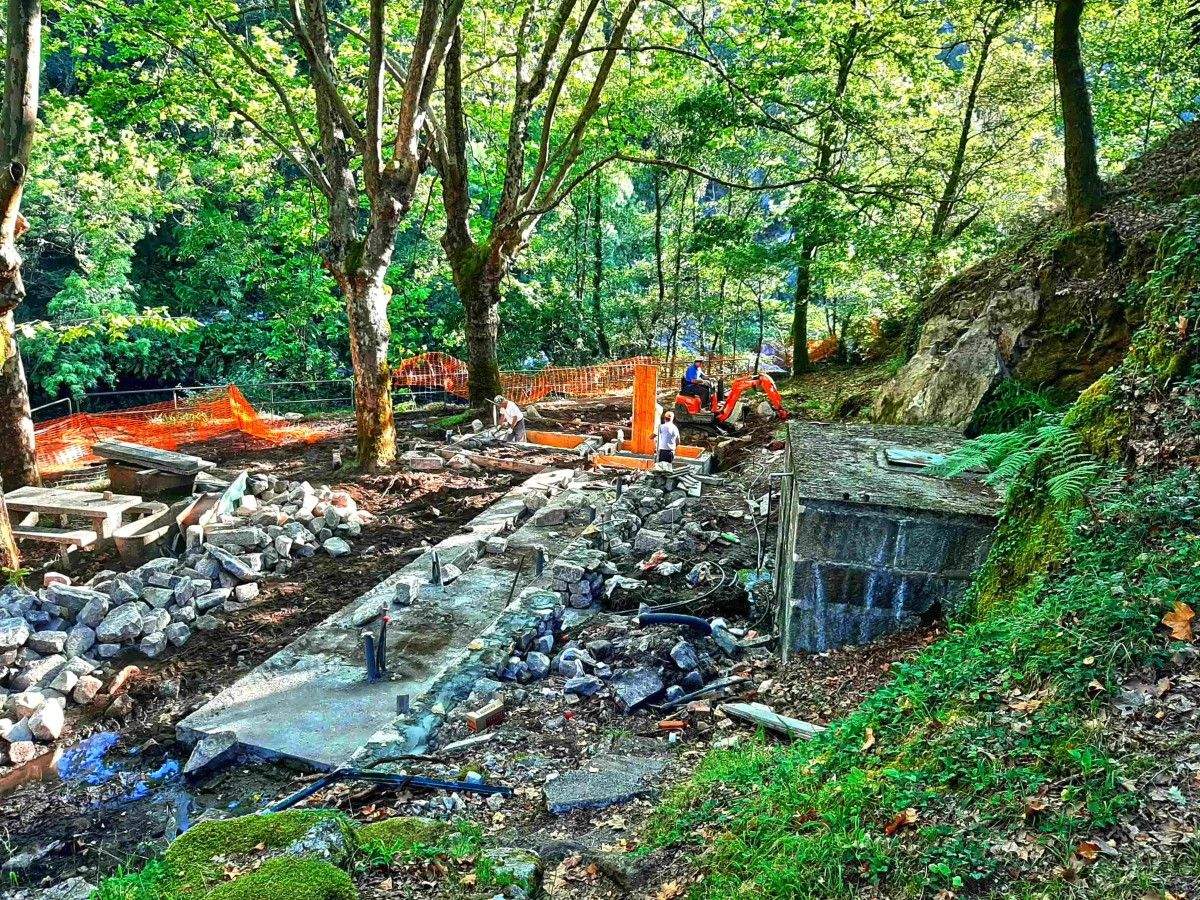 Inicio da obra das pozas termais públicas nos Baños do San Xusto