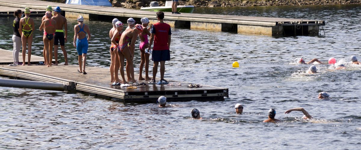 Campeonato Gallego de Natación en Aguas Abiertas en el Pontillón do Castro